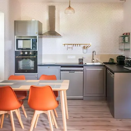 T3 Duplex Dependance Du Chateau Gennes-Val-de-Loire