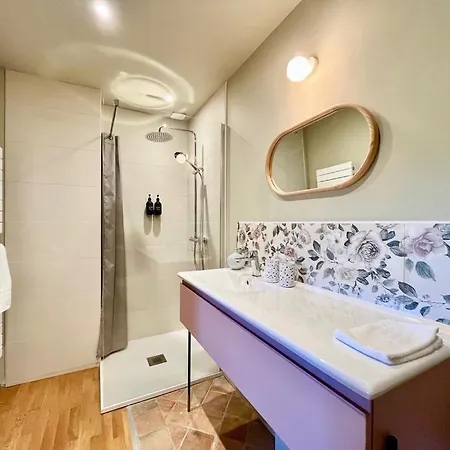 Maison 3 Pieces - Dependance Du Chateau * Gennes-Val-de-Loire