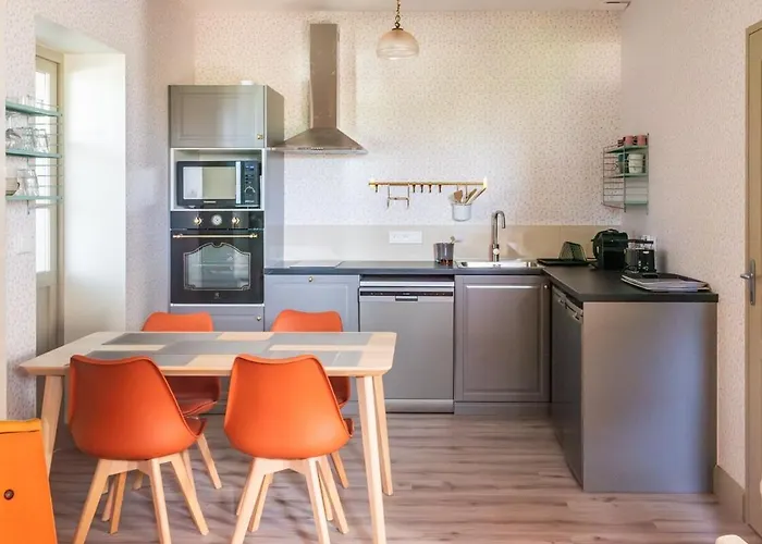 Maison 3 Pieces - Dependance Du Chateau Gennes-Val-de-Loire